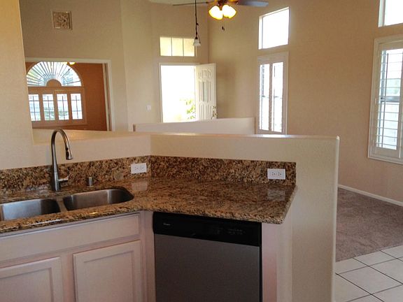 Kitchen/Living