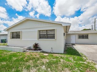 2920 NW 184th St, Miami Gardens, FL 33056