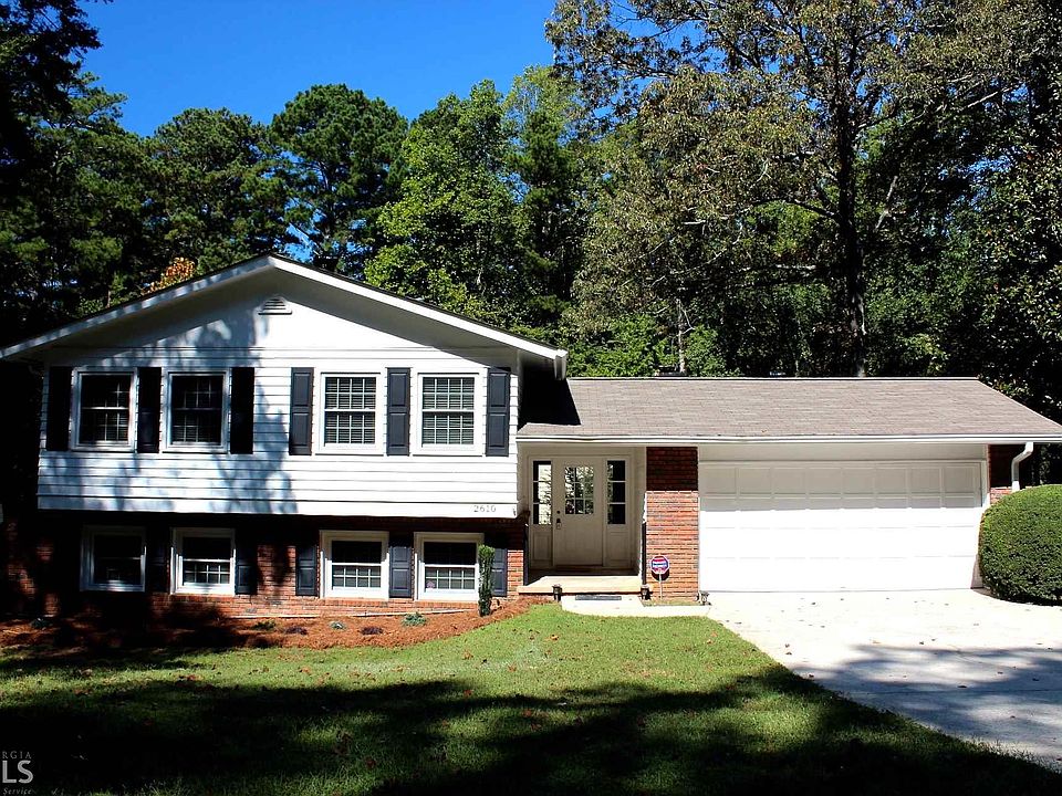 1st image of 2610 Bent Hickory Dr SE
