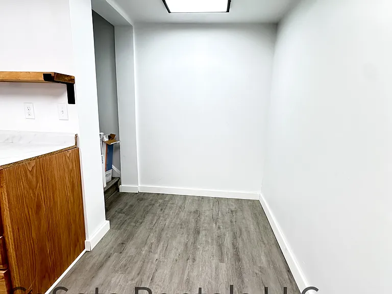 1023 N Riverfront Dr #3 — Photo 6