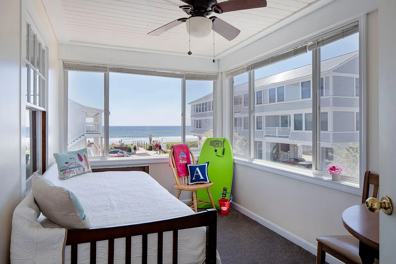 2 bed, 900 sqft, $1,700 — Photo 2