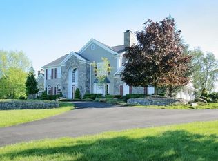 41 Bissell Rd, Lebanon, NJ 08833