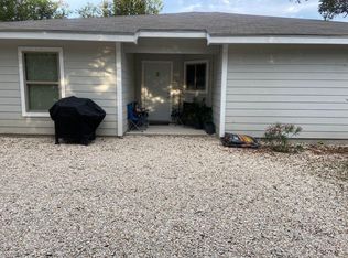 453 E Young Ave, San Antonio, TX 78214