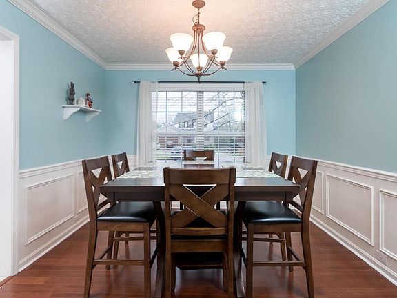 10803 Symington Cir (8 of 49)