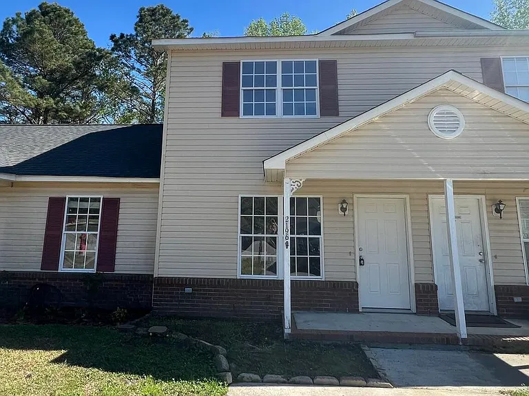 2196 Brandymill Ln — Photo 1