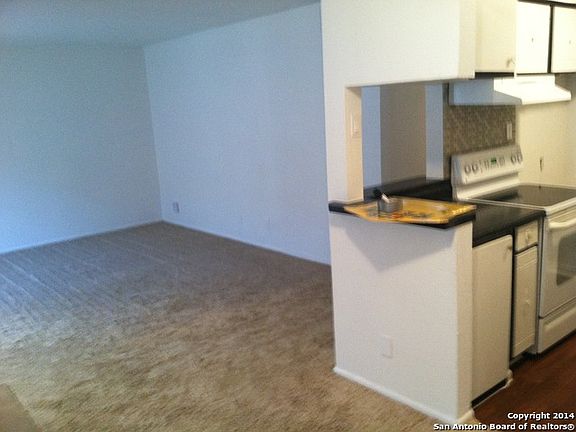 5th image of 6611 Southpoint Dr #129B