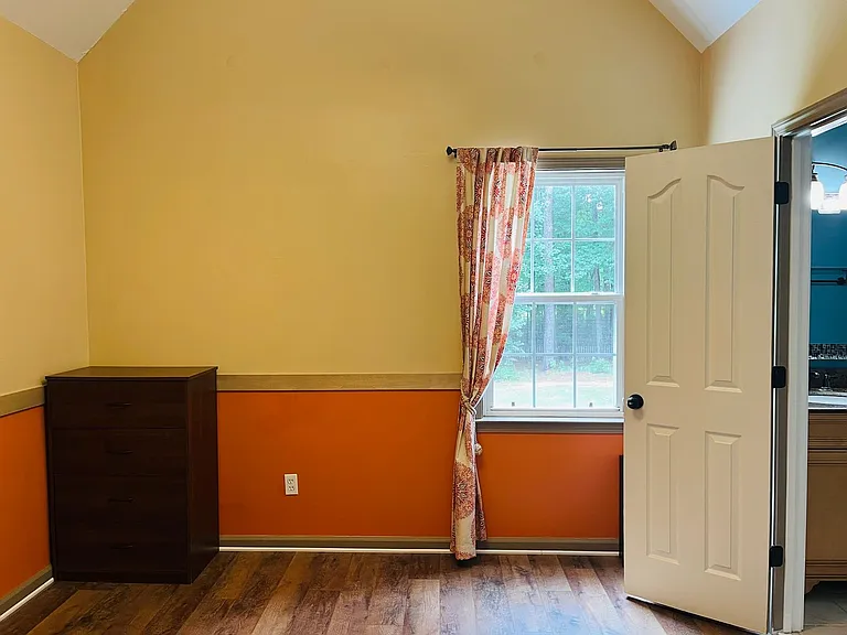 55 Tyler Woods Dr — Photo 37