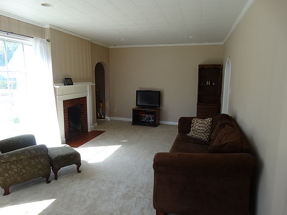 5th image of 1522 Ravenswood Dr