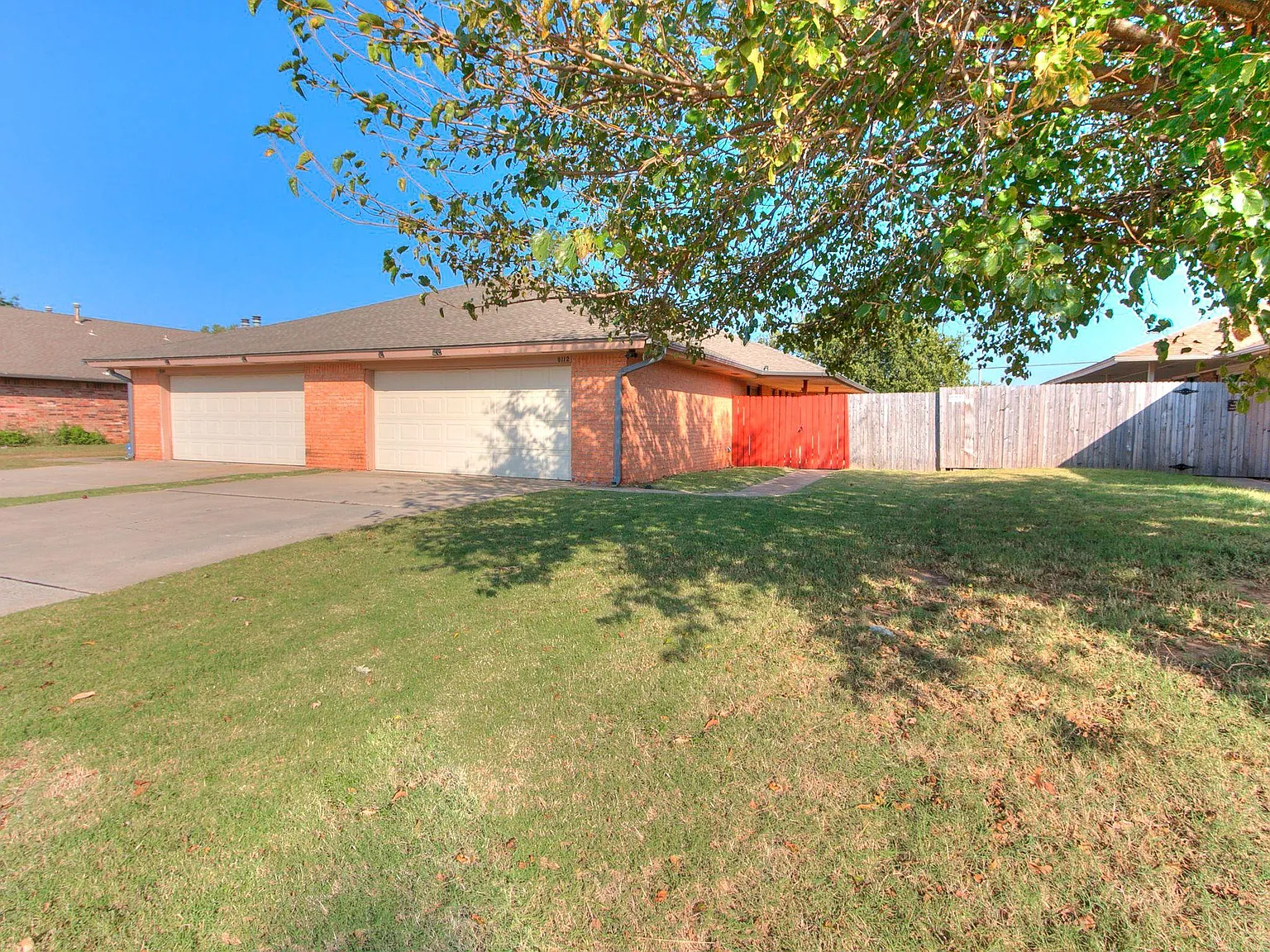 3 bed, $1,550 — Photo 1