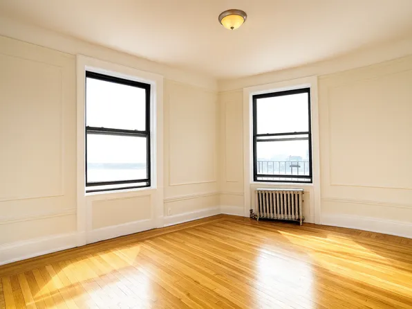 150 Haven Avenue image 8 of 16