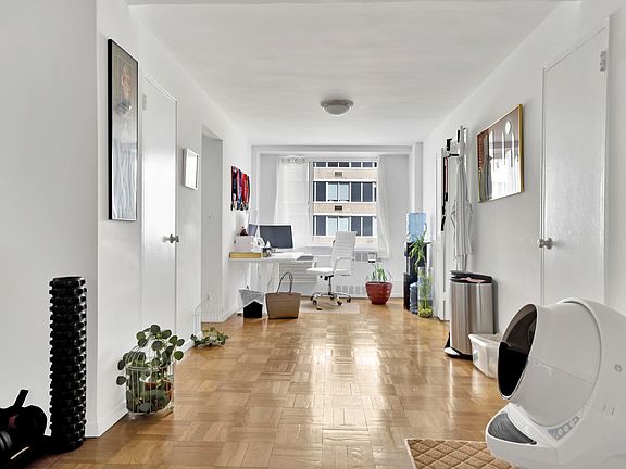 5th image of 411 E 53rd St #17AA
