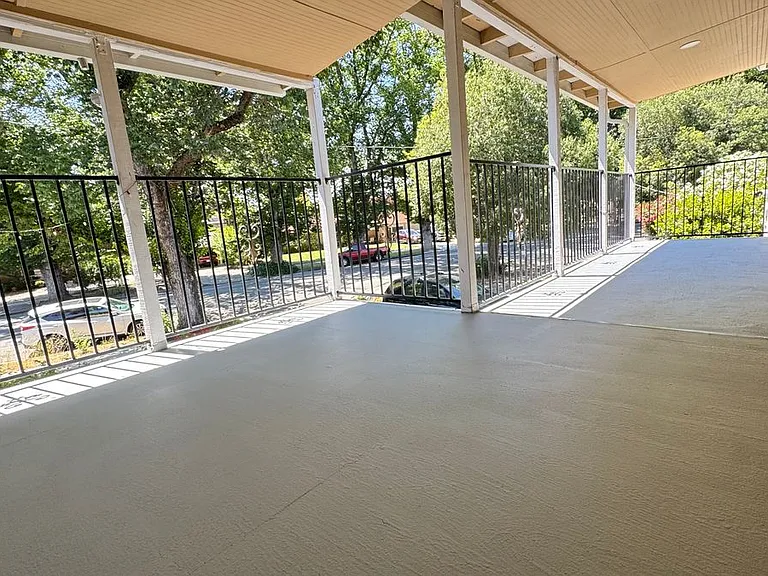 7610 Miller Ave — Photo 14