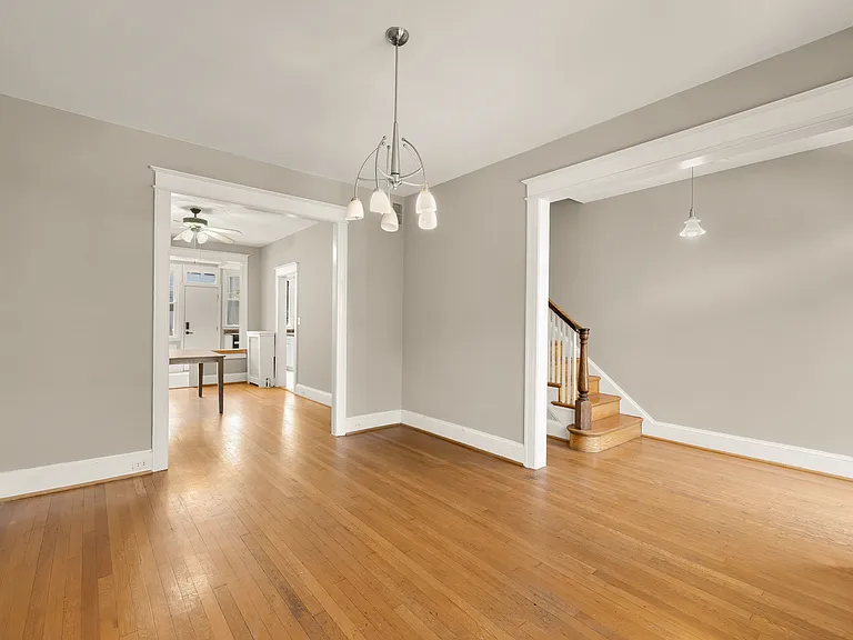 2408 37th St NW — Photo 3