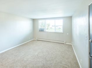 1310 Peoria St APT 4, Aurora, CO 80011