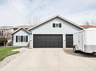 5045 10th Ave S, Fargo, ND 58103