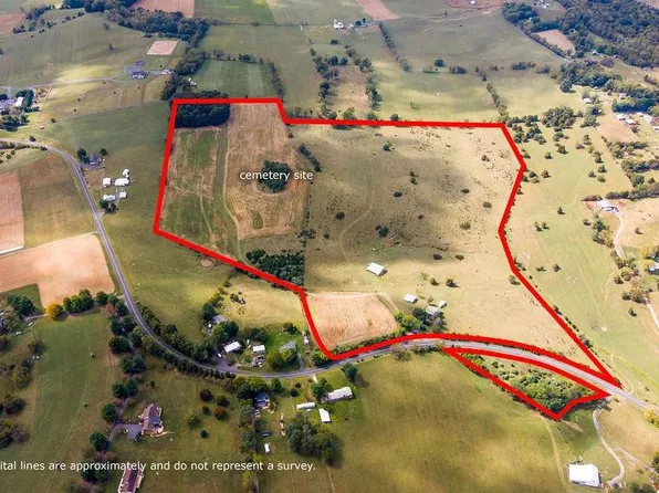 3346 Spring Hill Rd, Staunton, VA 24401
