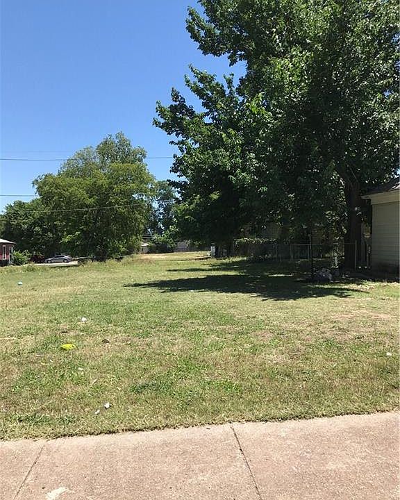 1st image of 1327 Missouri Ave