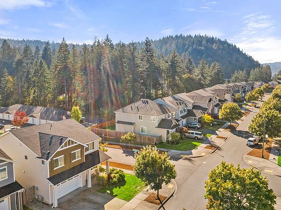 5th image of 4709 Greenwood Dr SW