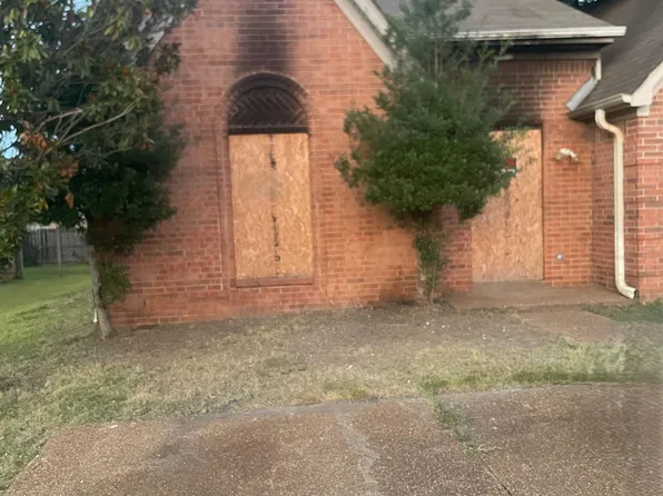 4148 Meadow Heath Ln, Memphis, TN 38115