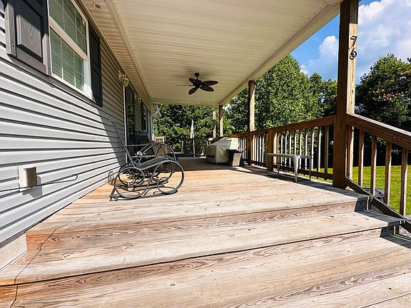 3rd image of 146 Dock Holiday Rd