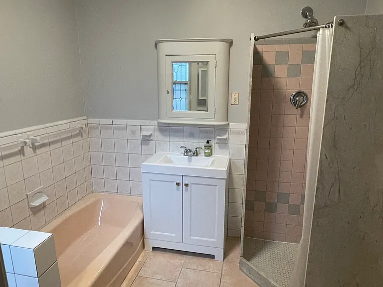 soaking tub and separate standing shower