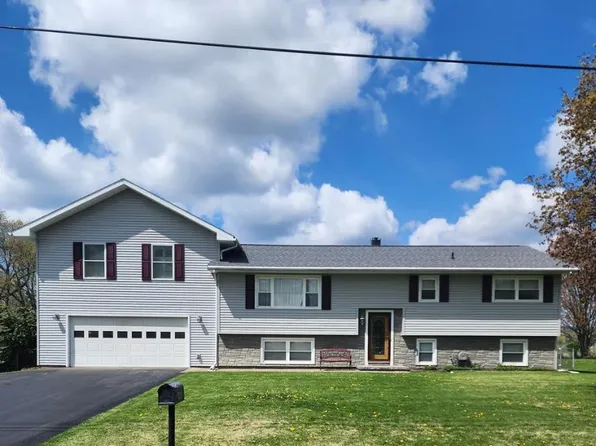 245 Oriole Dr, Horseheads, NY 14845