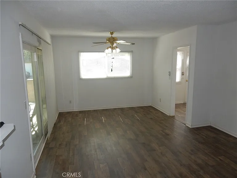 8000 Sale Ave — Photo 2