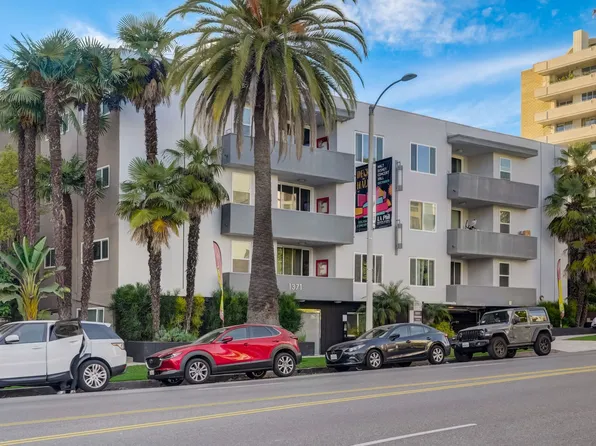 1371 S. Beverly Glen Blvd.