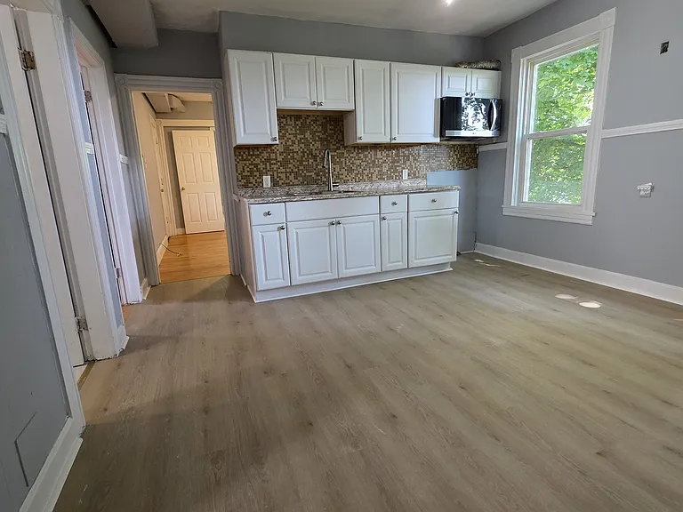 53 Merrifield St #2 — Photo 6