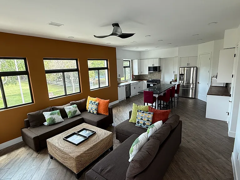 3273 Hedwig Rd — Photo 19