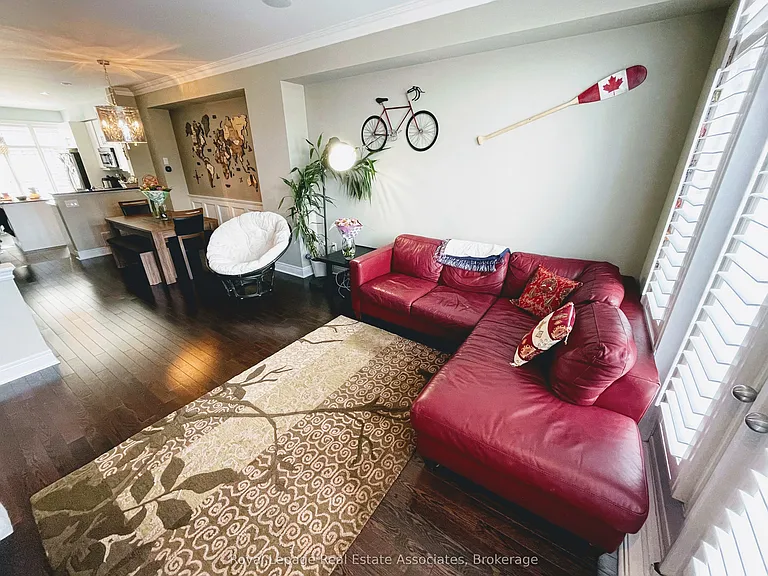 56 Lobo Mews — Photo 11