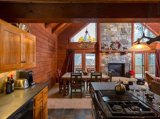 5265 Palisade Rd, Soda Springs, CA 95728