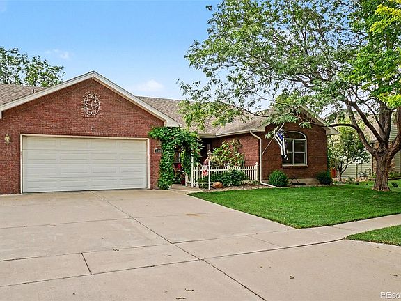 3rd image of 110 Sioux Drive