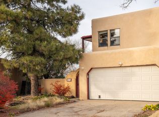 2978 Viaje Pavo Real, Santa Fe, NM 87505