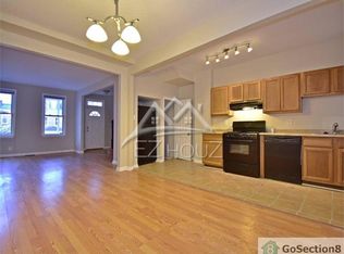 921 N Rosedale St, Baltimore, MD 21216