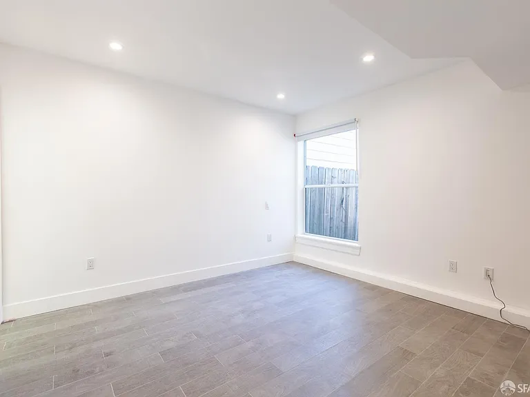 3716 Divisadero St — Photo 5