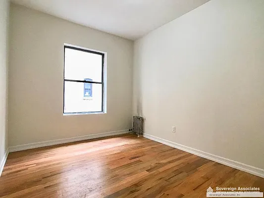 Rented by Sovereign Associates | media 19