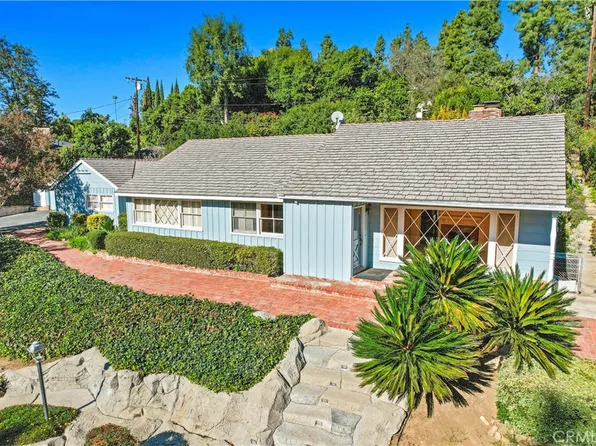 8450 Via Sierra Ramal Ave, Whittier, CA 90605