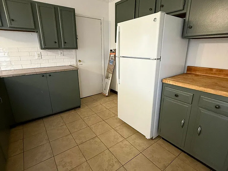 420 Nottingham Rd #3 — Photo 9