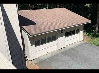 122 Mercy Strong Ln, White River Junction, VT 05059