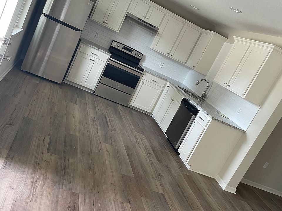 1st image of 505 Melville St #5