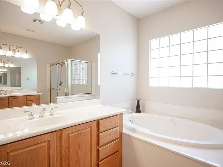 10474 Howling Coyote Ave — Photo 52