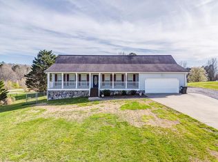 3916 Salem Valley Rd, Ringgold, GA 30736