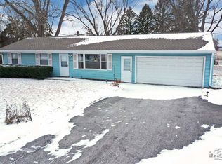 7S202 Mary Dr, Big Rock, IL 60511
