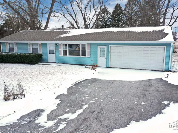 7S202 Mary Dr, Big Rock, IL 60511