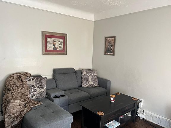 5th image of 1082 Garfield Ave