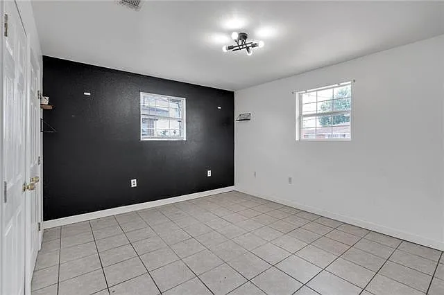 4831 Lynhuber Dr — Photo 7
