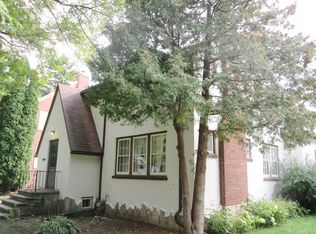 1051 Kellogg St, Green Bay, WI 54303