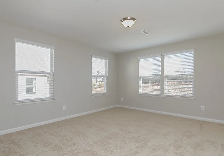 215 Hamlet Pl — Photo 15