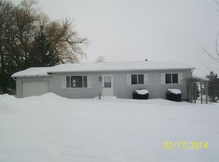 1065 Agar Rd, Caro, MI 48723